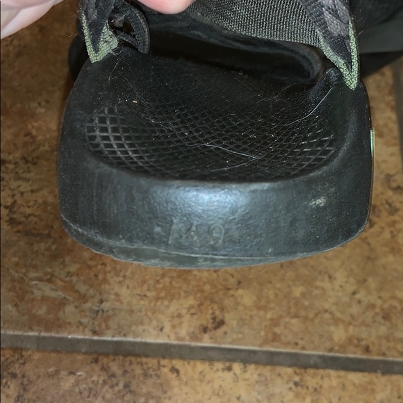 Chacos - Picture 3 of 3